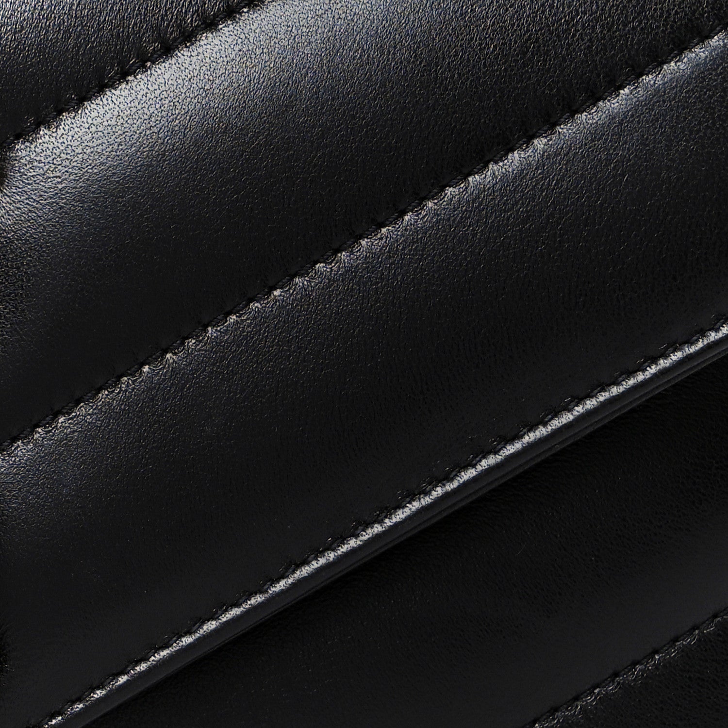 Saint Laurent Lambskin Chevron Quilted Small Loulou Black 11 of 13