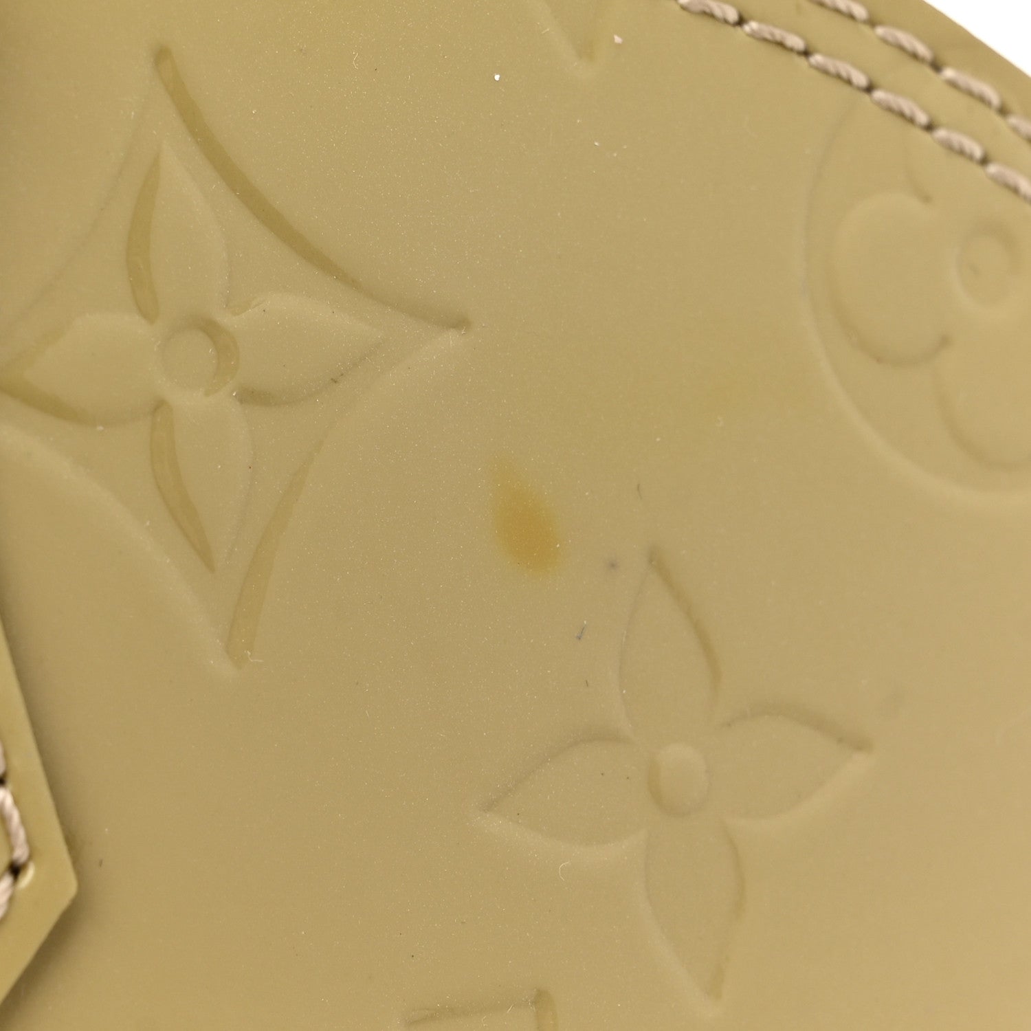 Louis Vuitton Vernis Alma PM Dune 14 of 15