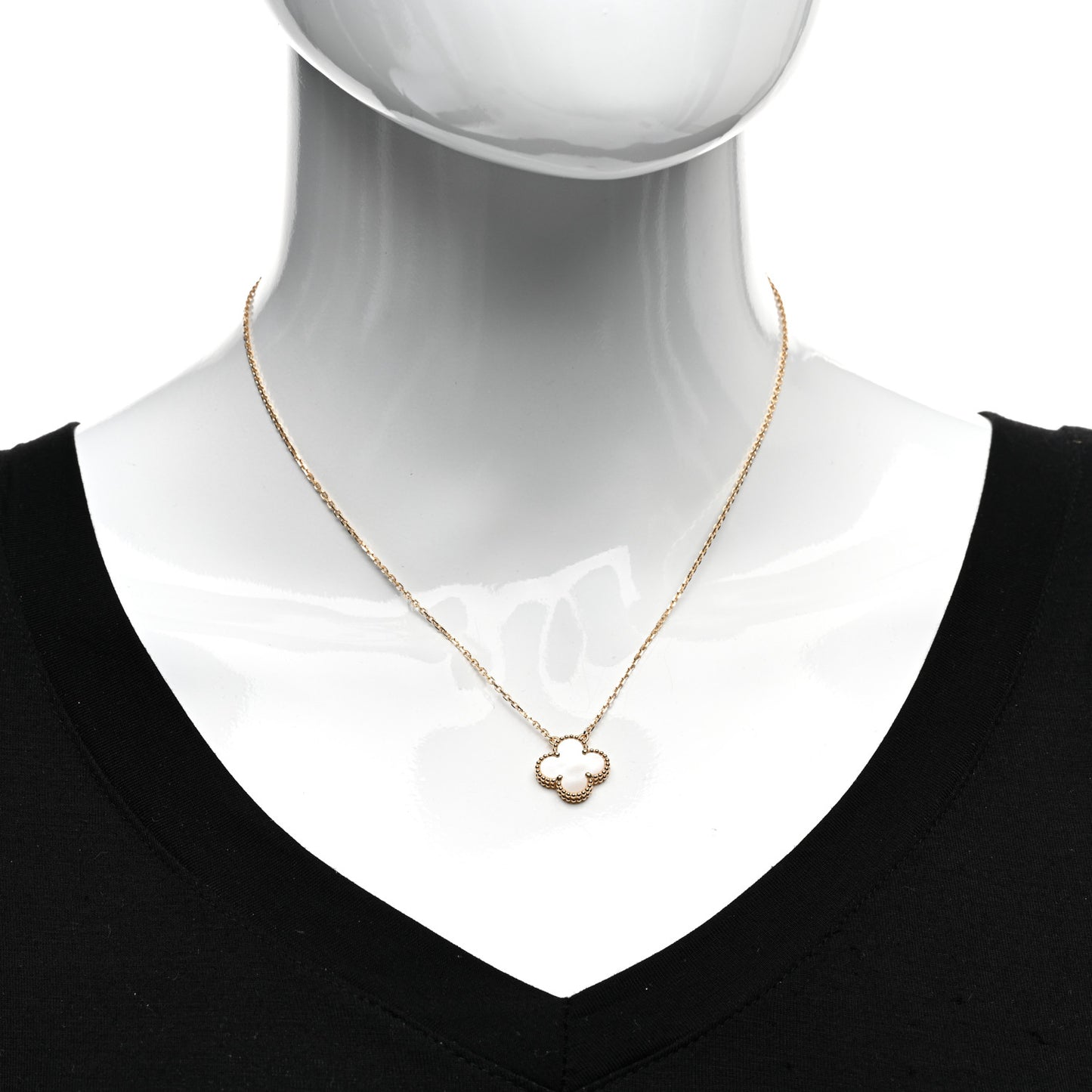 18K Yellow Gold Mother of Pearl Vintage Alhambra Pendant Necklace