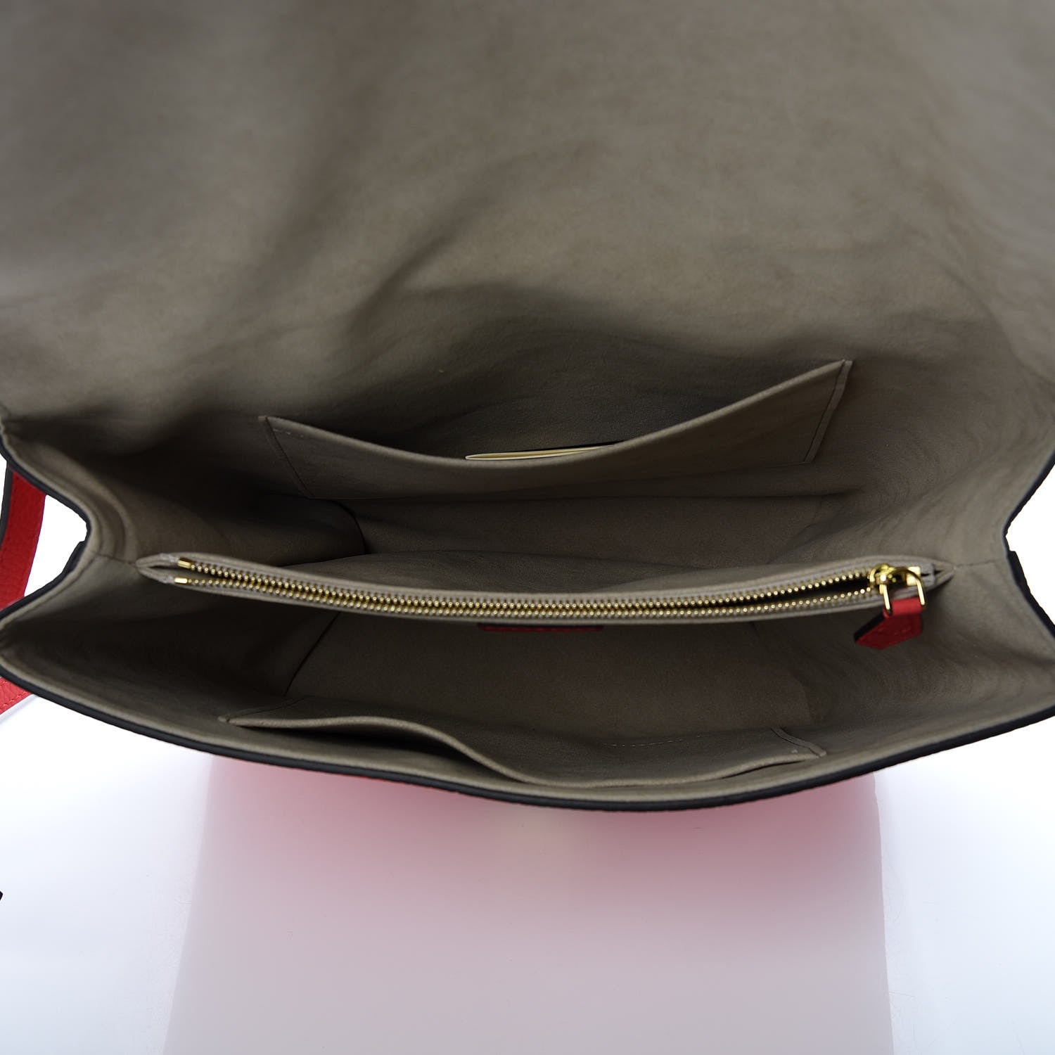 Louis Vuitton Taurillon Volta Coquelicot 5 of 10