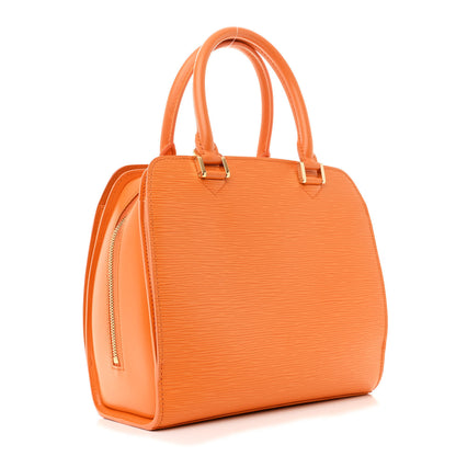 Louis Vuitton Epi Pont-Neuf Mandarin 3 of 10