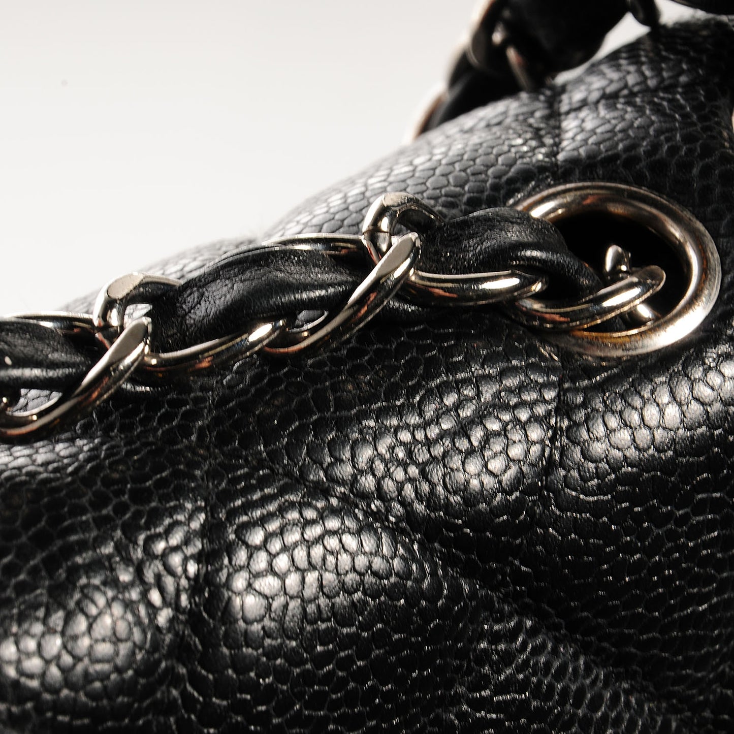 Caviar Jumbo Single Flap Black