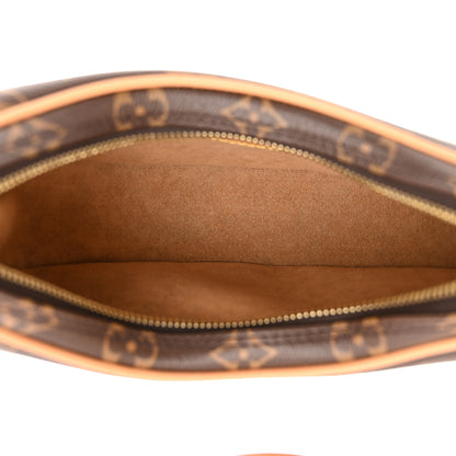 Louis Vuitton Monogram Loop 5 of 9