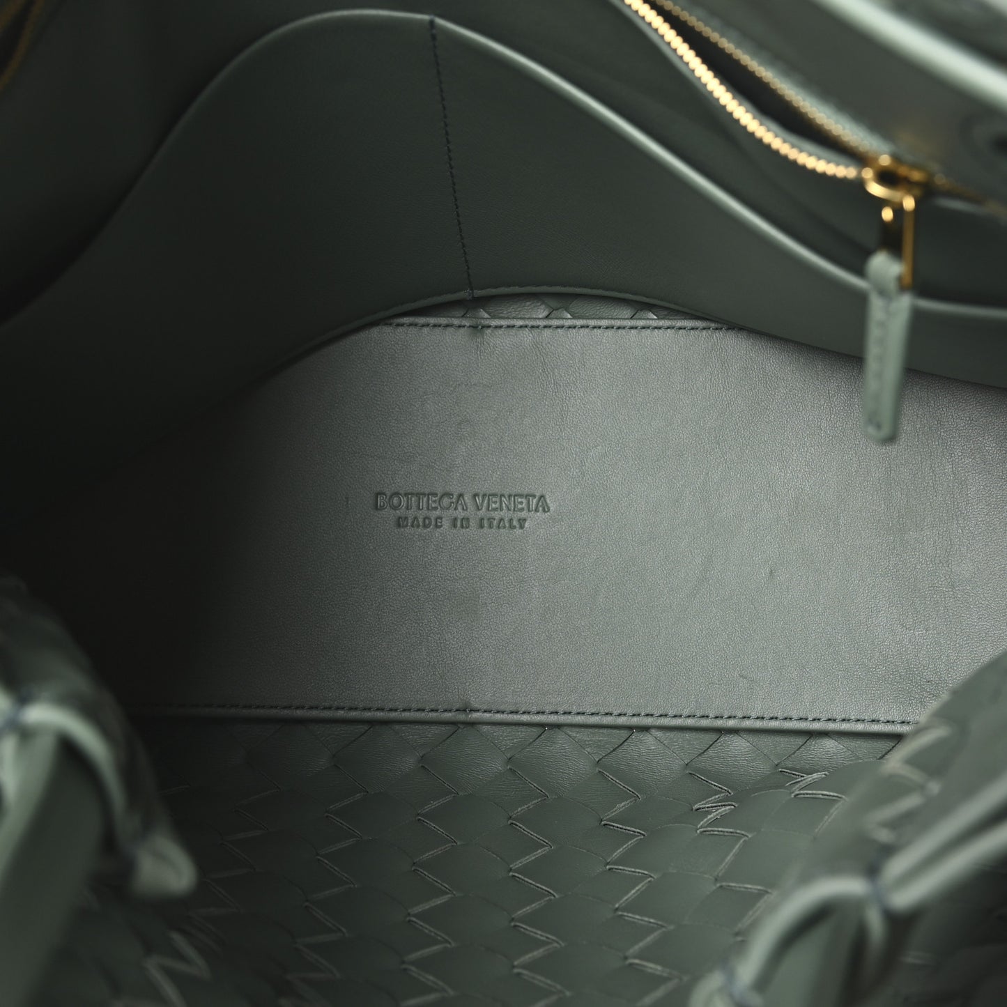 Nappa Intrecciato Medium Andiamo Shoulder Bag Aloe