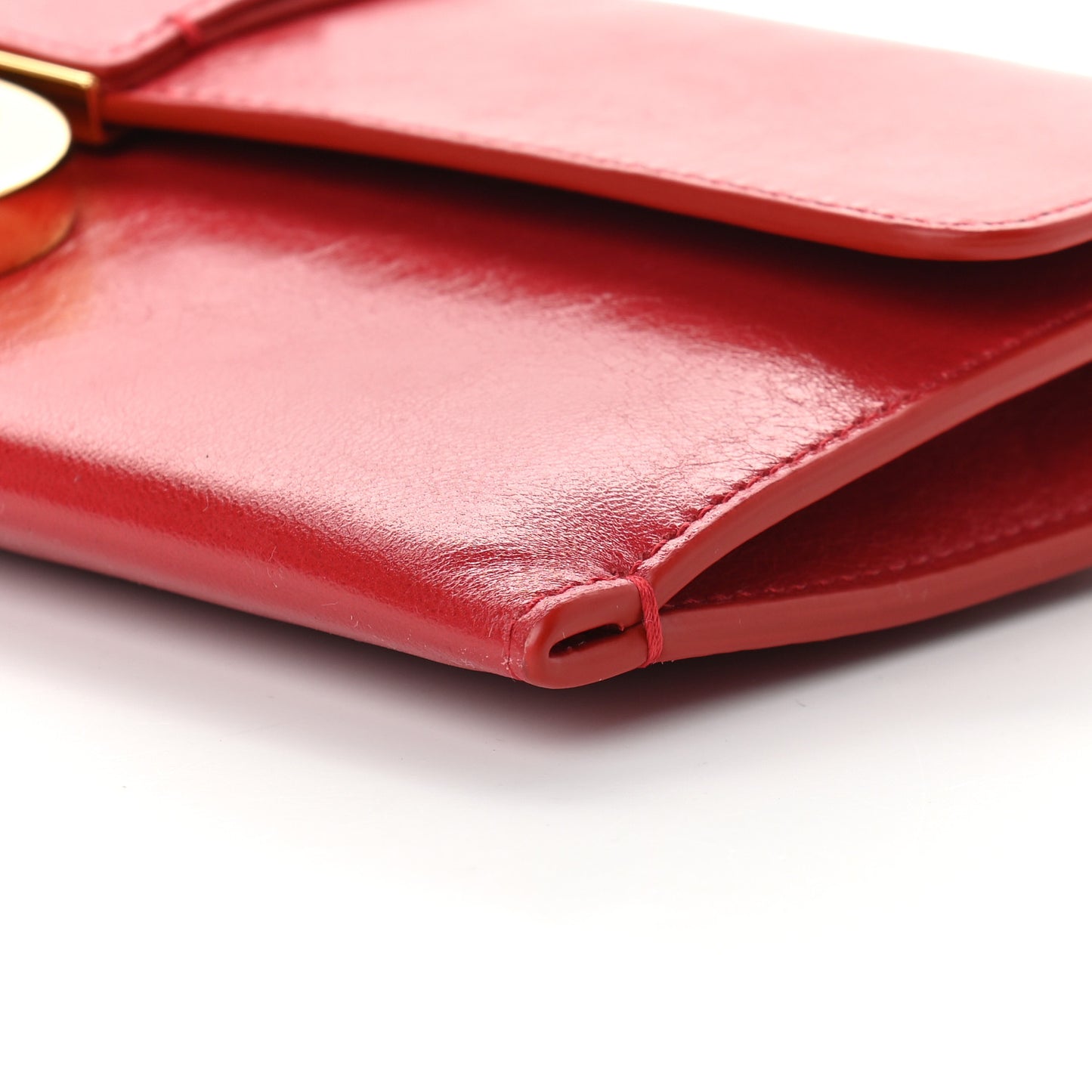 Crinkled Lambskin 30 Montaigne Clutch Red