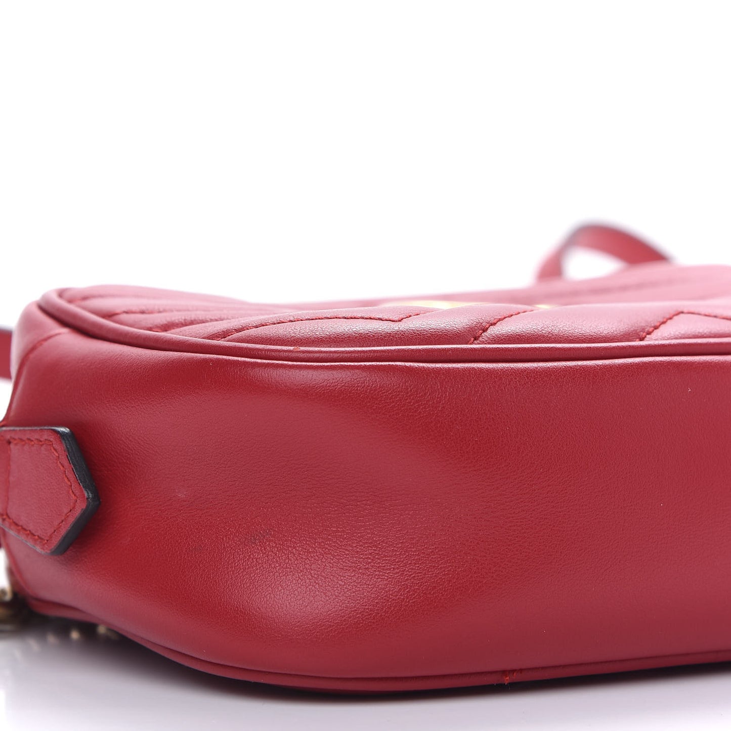 Calfskin Matelasse Mini GG Marmont Chain Shoulder Bag Hibiscus Red