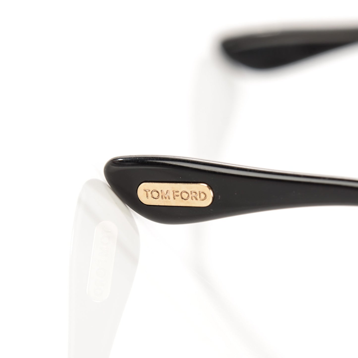 Lilliana Crossover Sunglasses TF131