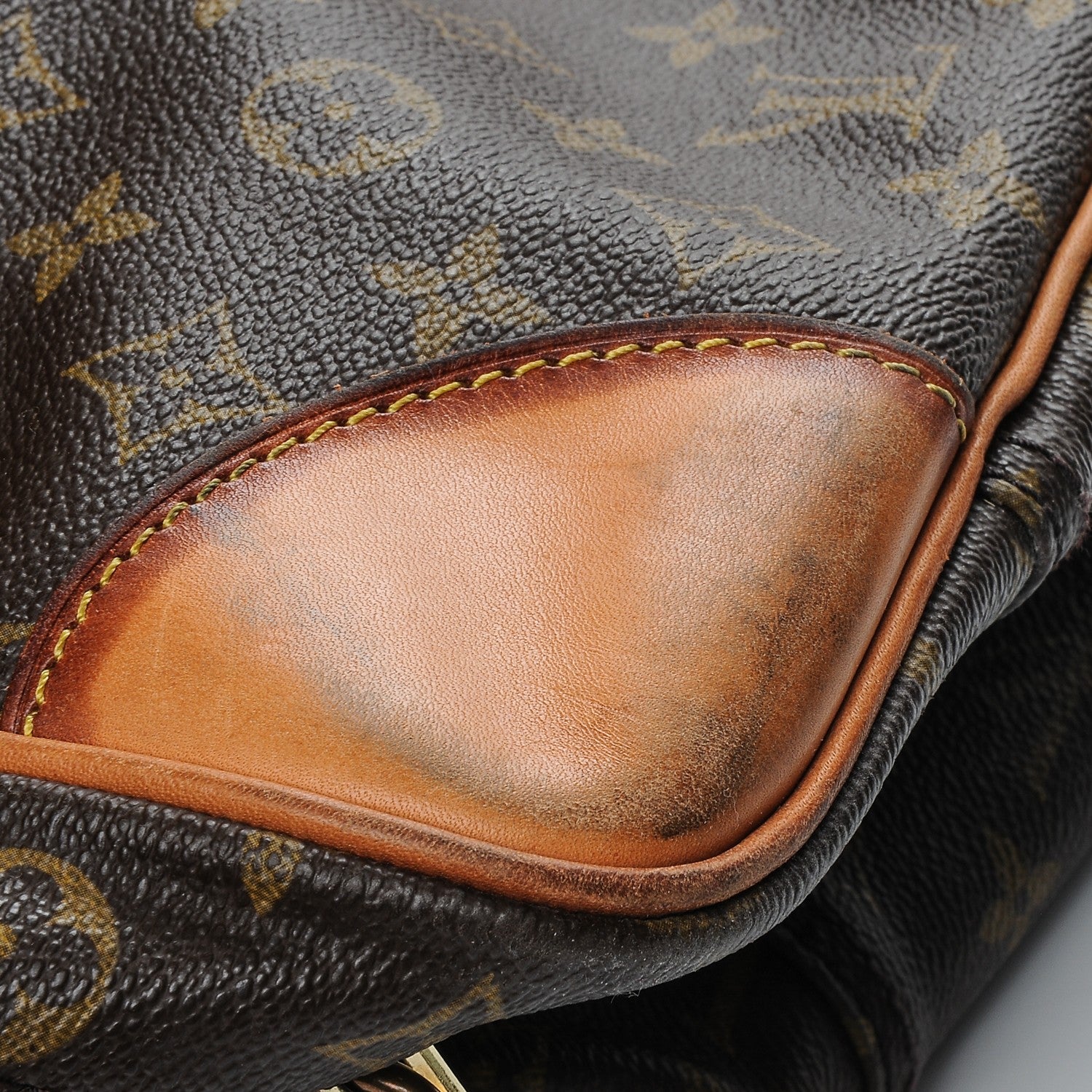 Louis Vuitton Monogram Sirius 65 9 of 11