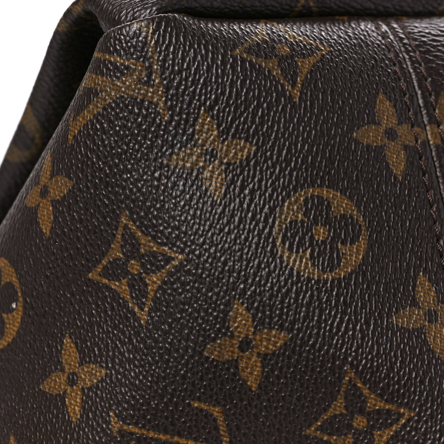Monogram Artsy MM
