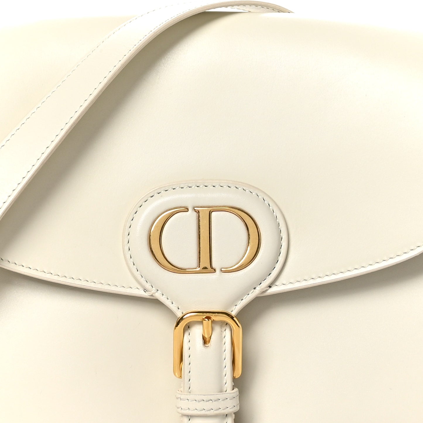 Box Calfskin Medium Bobby Flap Latte