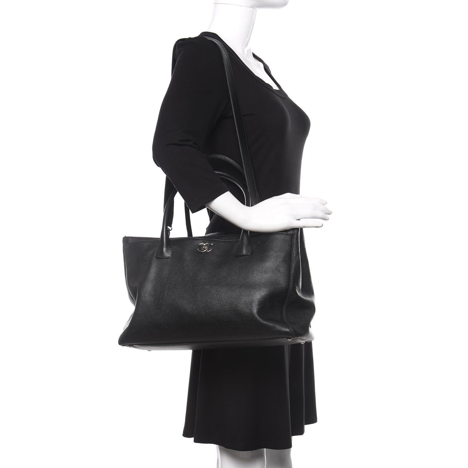 Chanel Calfskin Cerf Executive Shopper Tote Black 2 of 10