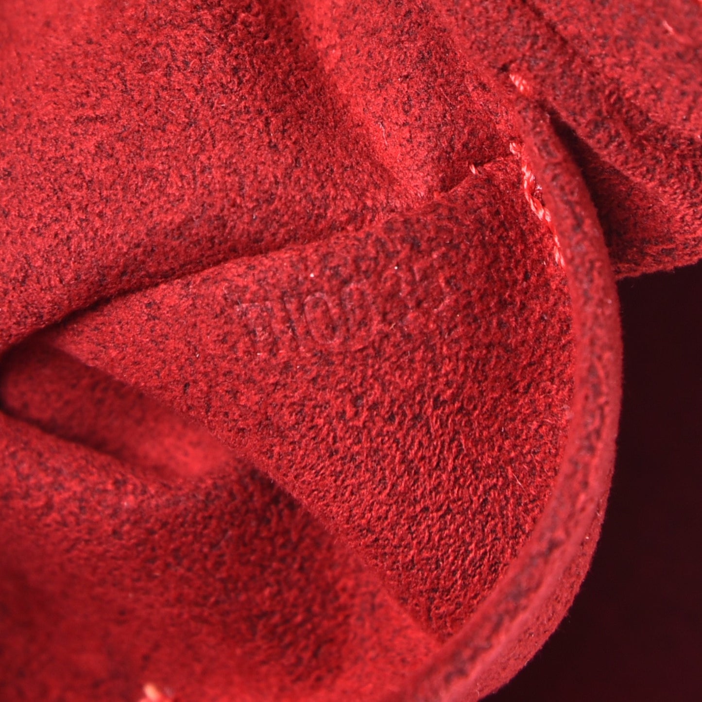 Lizard Monogram Cerises Pochette