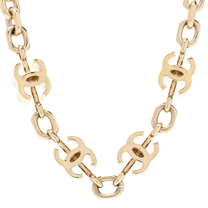 Chanel Metal CC Short Necklace Gold 4 of 6