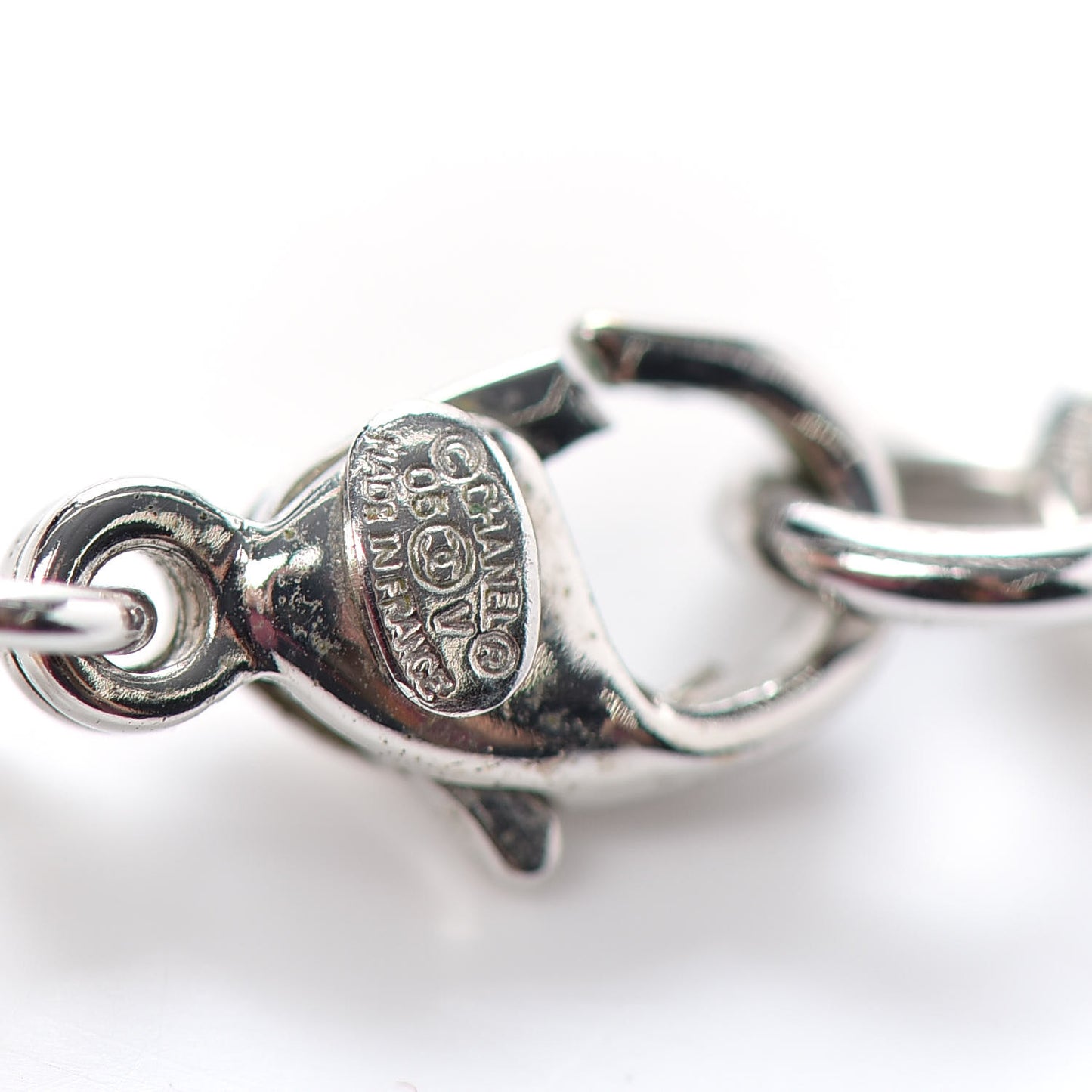 Graduated Pearl CC Long Necklace Gold