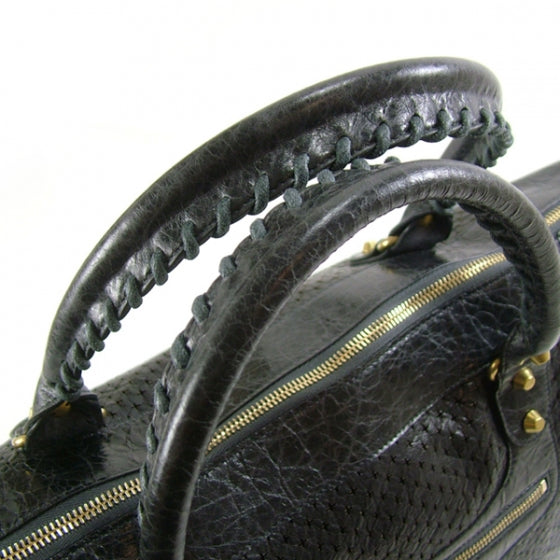 Agneau Cross Perforated Work Black