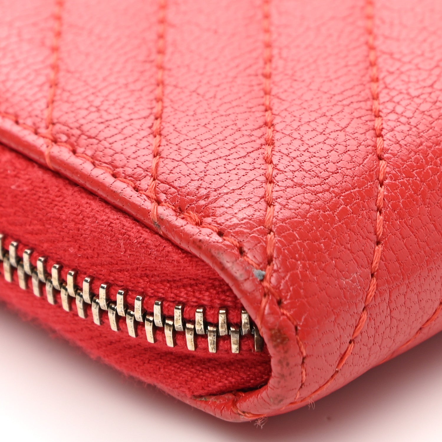 Chanel Shiny Goatskin Diagonal Quilted Small Zip Around Wallet Red 9 of 11