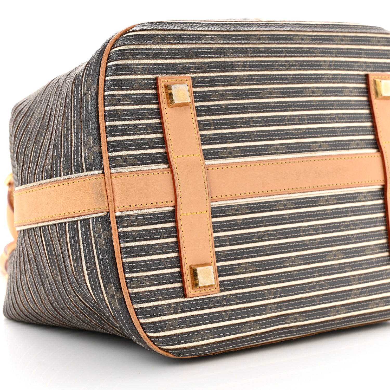 Louis Vuitton Monogram Eden Neo Argent 8 of 21