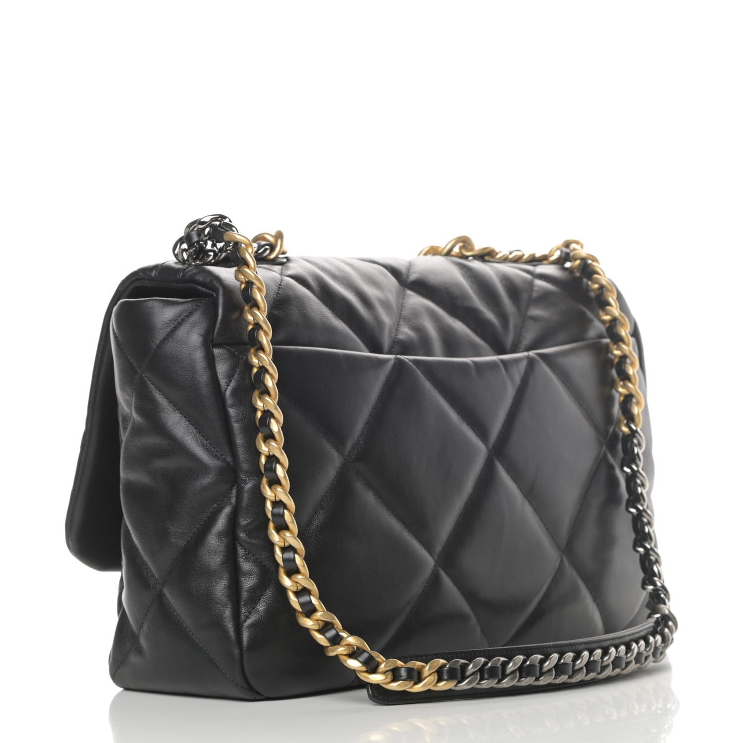 Shiny Goatskin Quilted Maxi Chanel 19 Flap Black