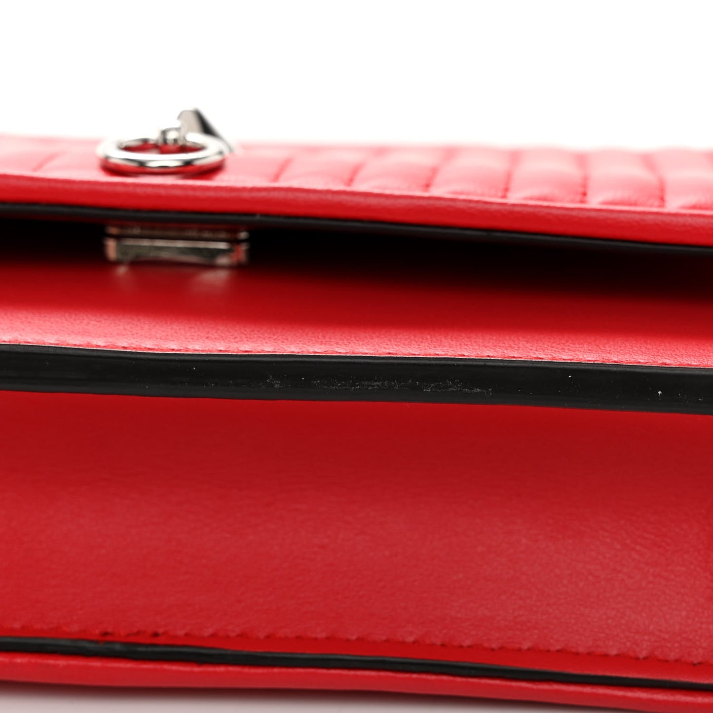 Shiny Nappa Trapuntata Dotcom Tube Wallet On Chain Rojo