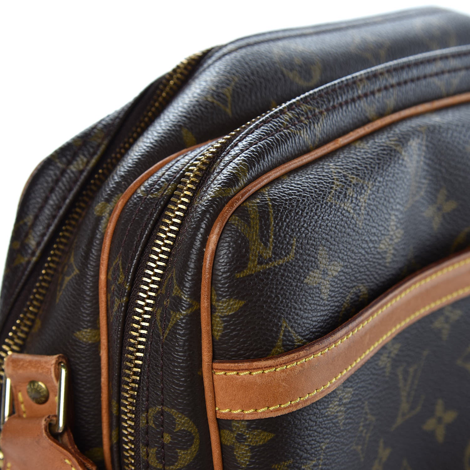 Louis Vuitton Monogram Reporter PM 14 of 19