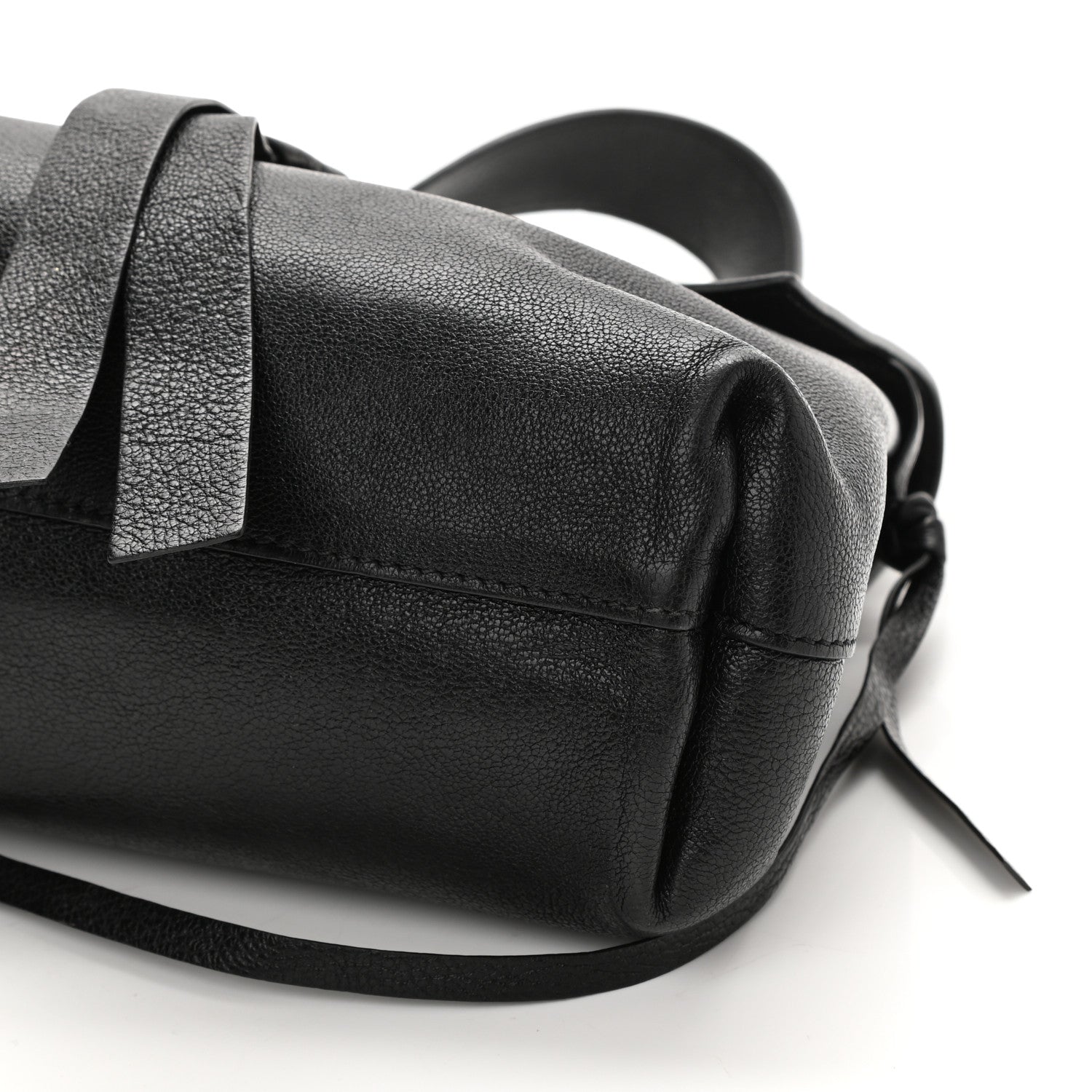 Valentino Garavani Calfskin VRing Shoulder Bag Black 6 of 7
