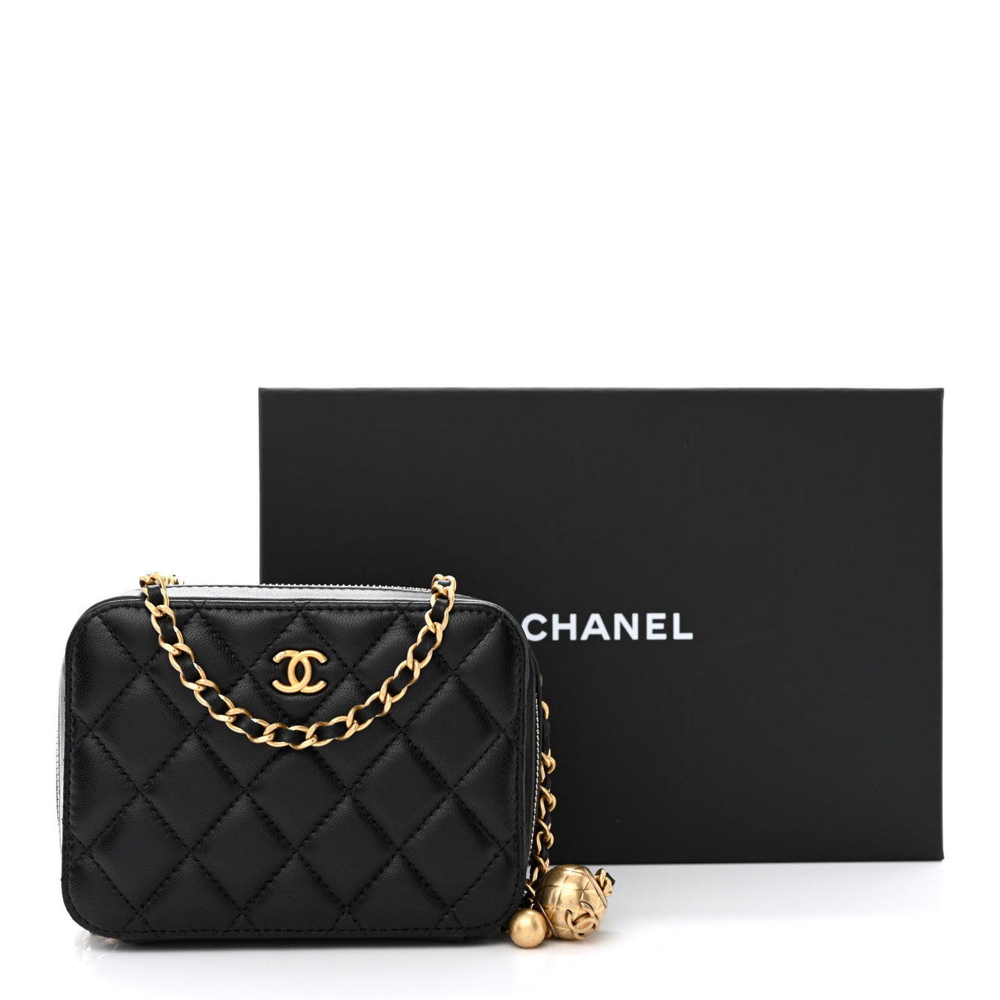 Lambskin Quilted CC Pearl Crush Camera Case Black