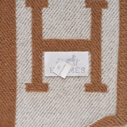 Hermes Wool Cashmere New Classic Avalon Blanket Ecru Camel 4 of 8