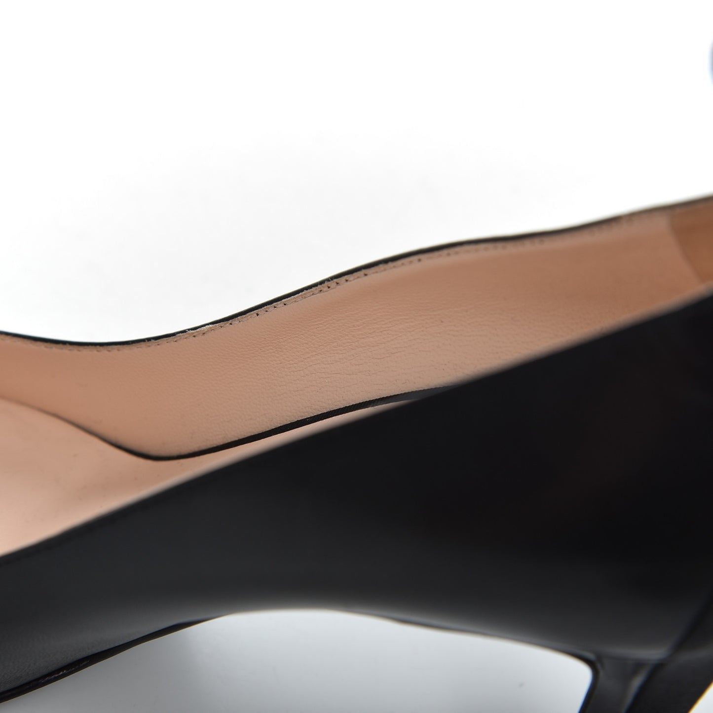 Calfskin Grosgrain Pumps 39 Black