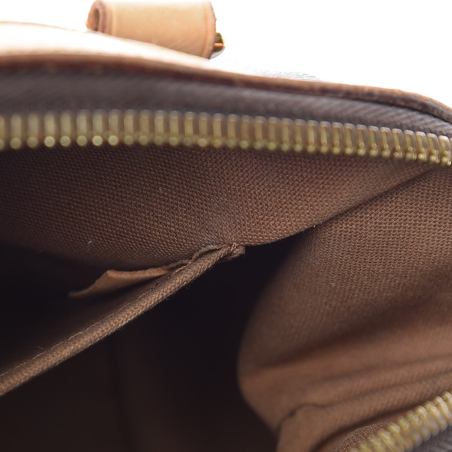 Louis Vuitton Monogram Tivoli PM 7 of 25