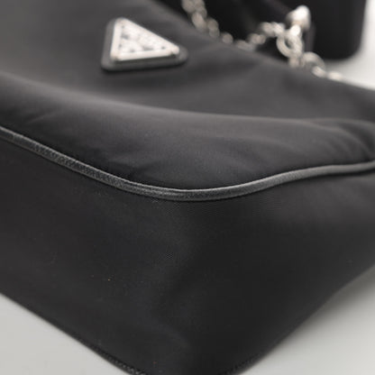 Prada Nylon Re-Edition 2005 Shoulder Bag Black 12 of 14