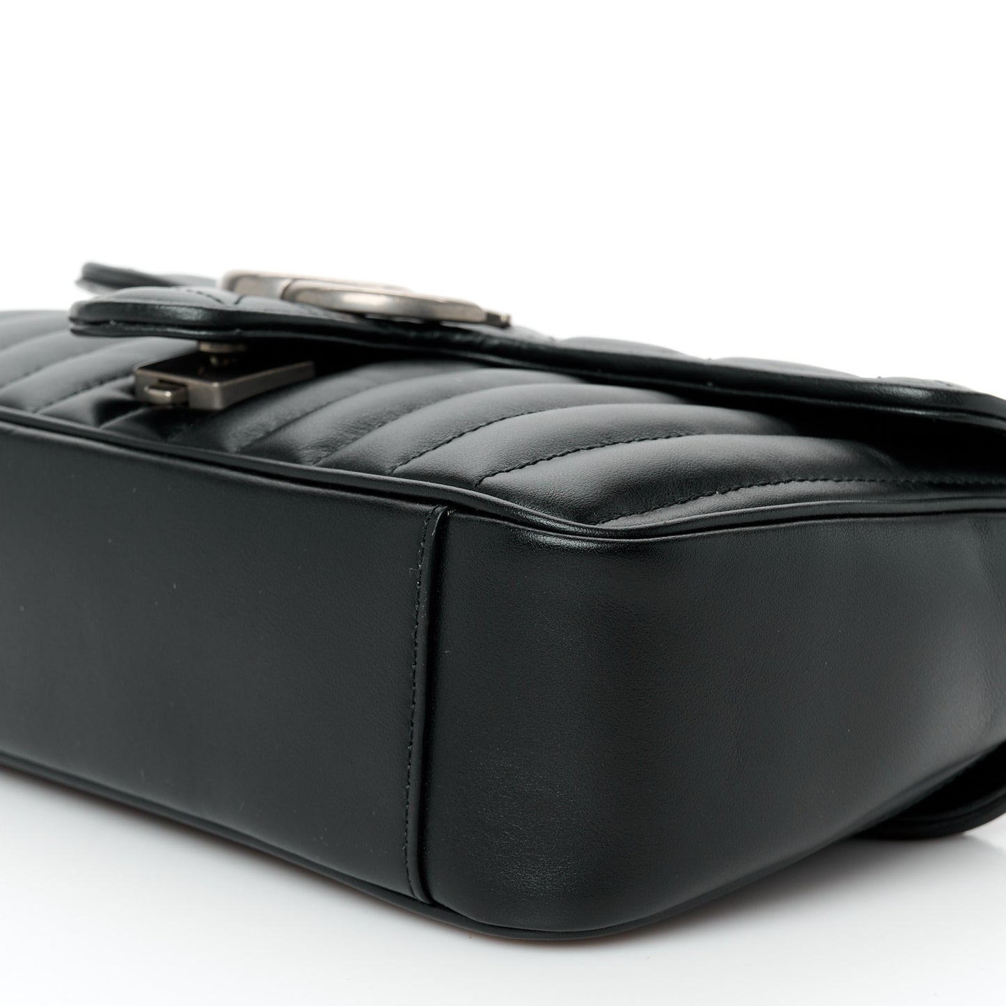 Calfskin Matelasse Aria Small GG Marmont Shoulder Bag Black