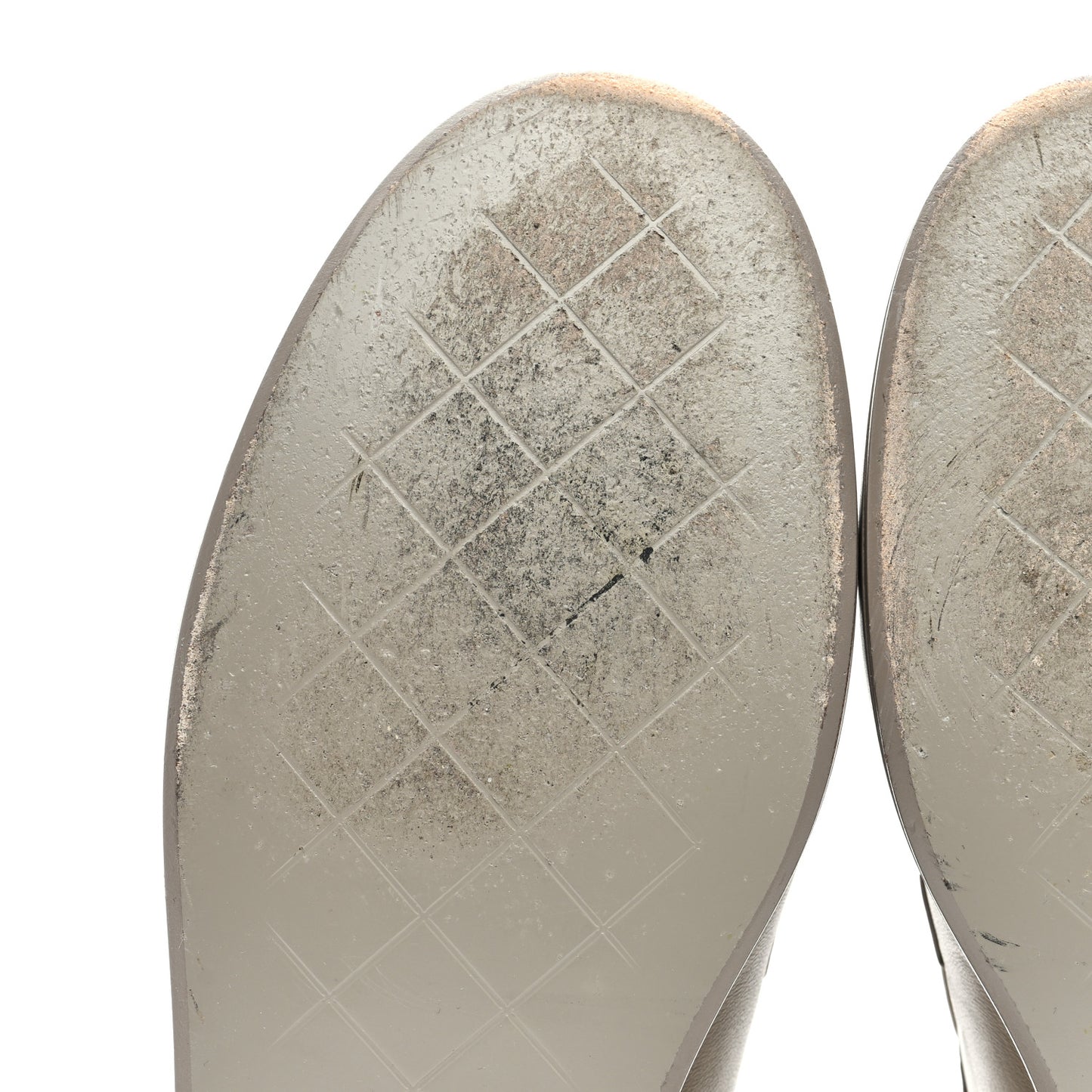 Lambskin Quilted CC Turnlock Loafers 39.5 Grey