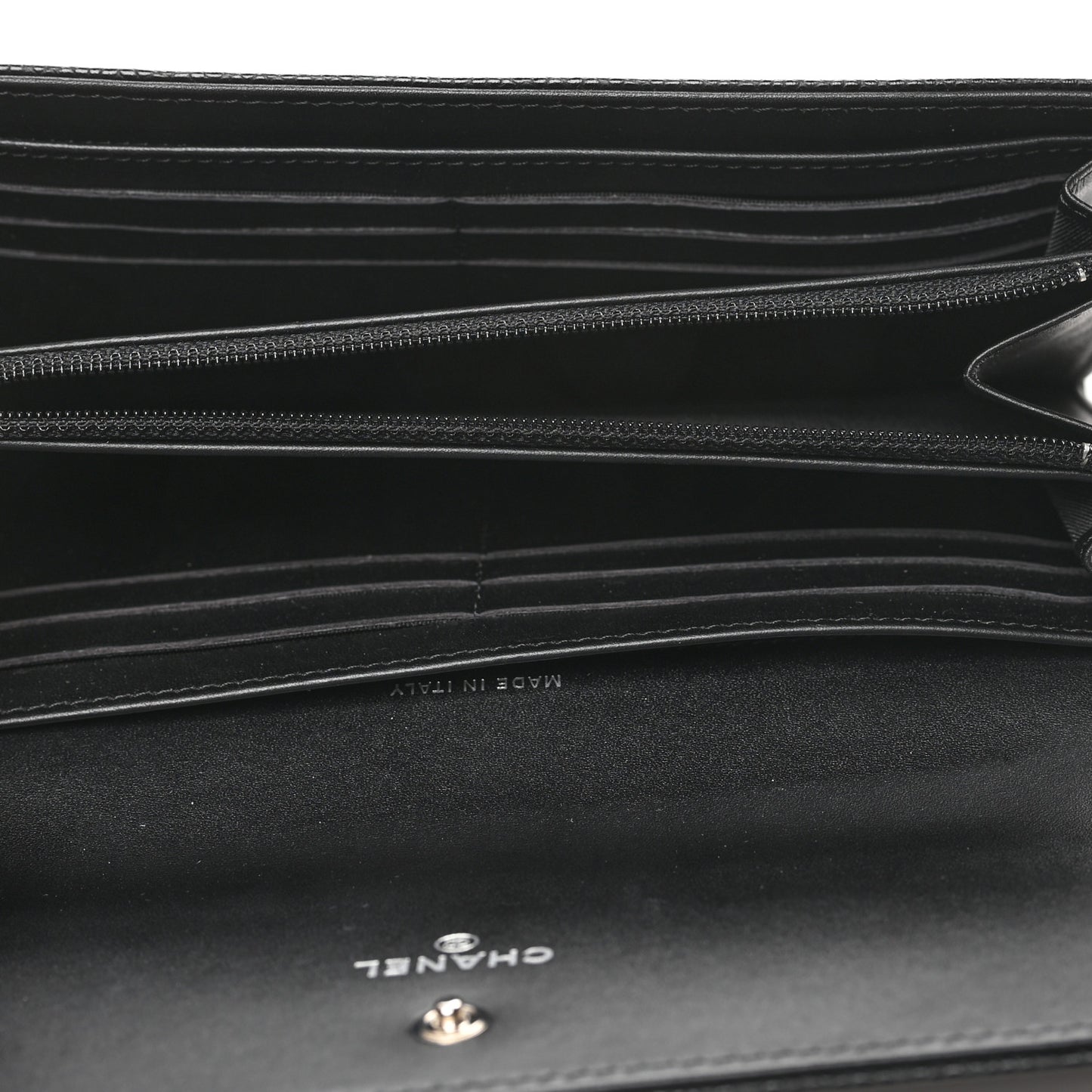 Caviar Timeless CC Large Gusset Flap Wallet Black