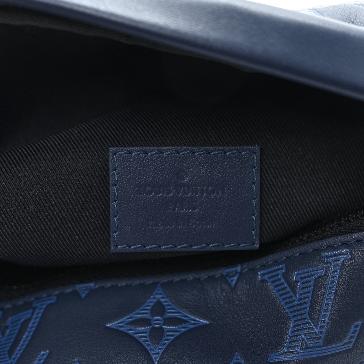 Louis Vuitton Calfskin Monogram Shadow Discovery Bumbag PM Blue 5 of 8