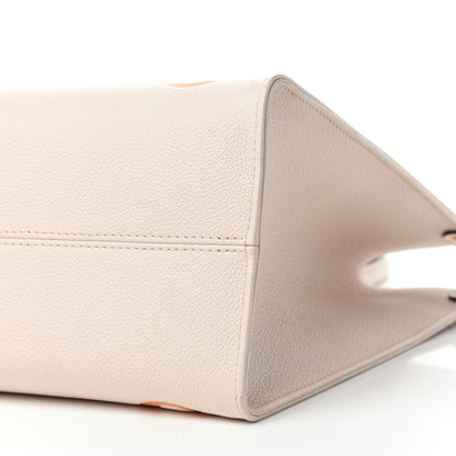 Louis Vuitton Empreinte Monogram Giant By The Pool Onthego MM Cream Saffron 7 of 10
