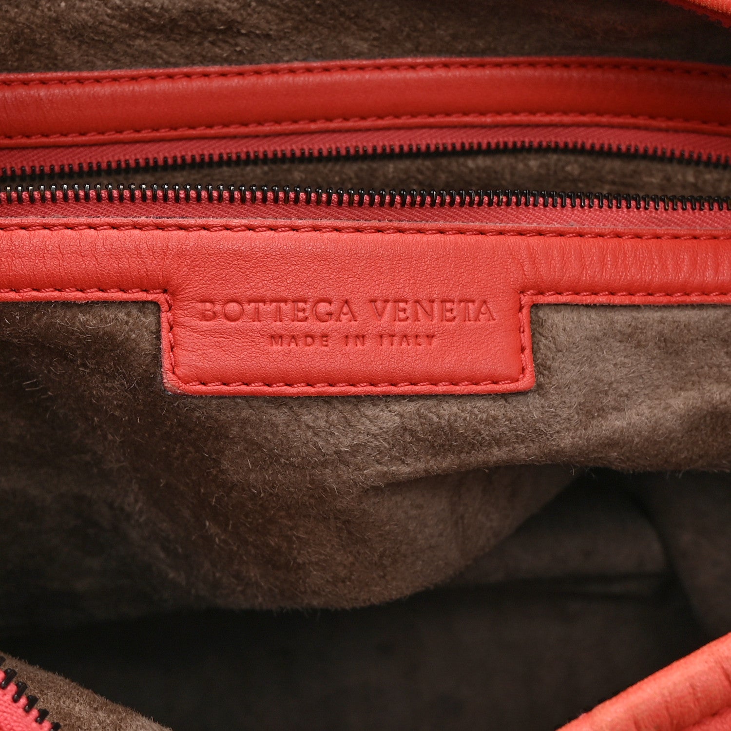 Bottega Veneta Nappa Patent Intrecciato Large Belly Veneta Ombre Hobo Magma 6 of 11