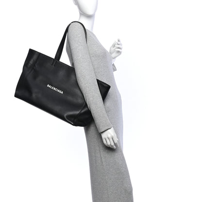 Balenciaga Smooth Calfskin Everyday East West Tote Bag Black 2 of 14