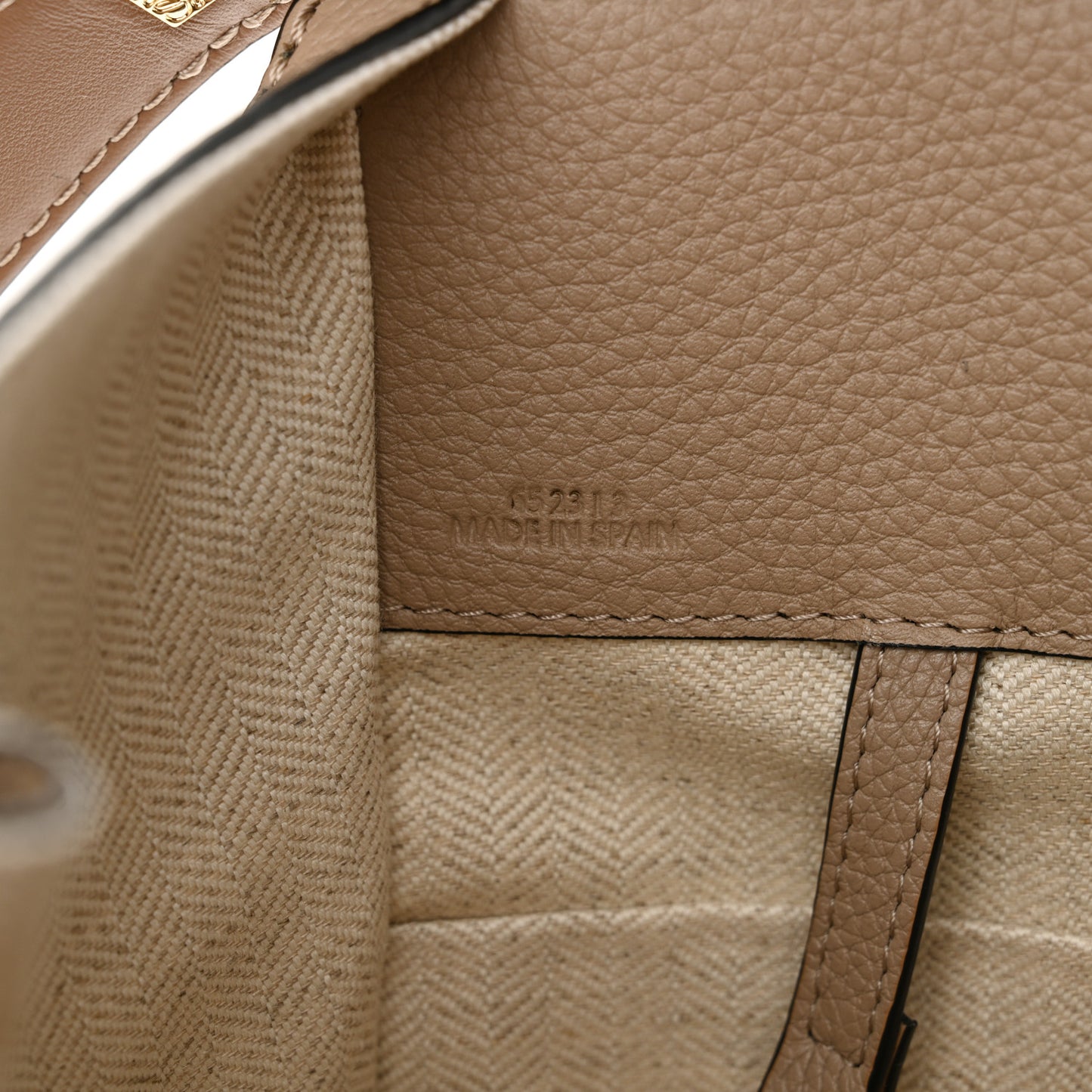 Soft Grained Calfskin Compact Hammock Shoulder Bag Sand