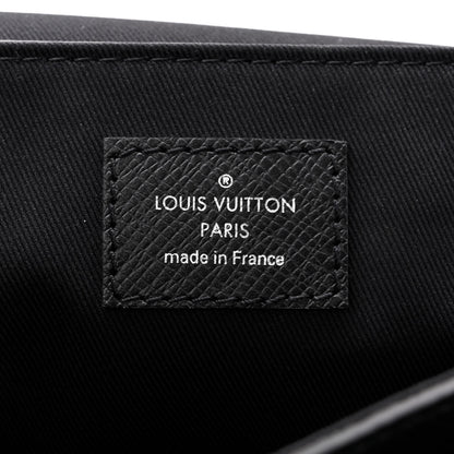 Louis Vuitton Taiga District PM Black 6 of 10
