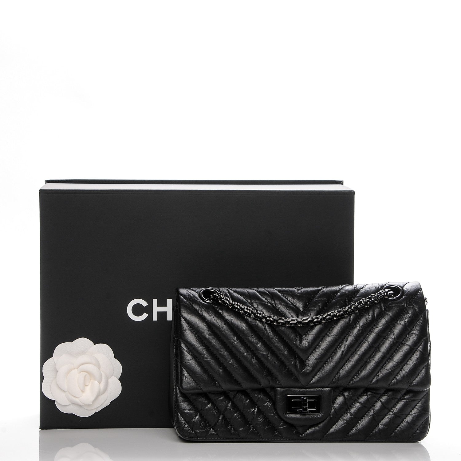 Chanel Aged Calfskin Chevron Quilted 2.55 Reissue 225 Flap So Black 8 of 8