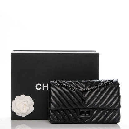 Chanel Aged Calfskin Chevron Quilted 2.55 Reissue 225 Flap So Black 8 of 8