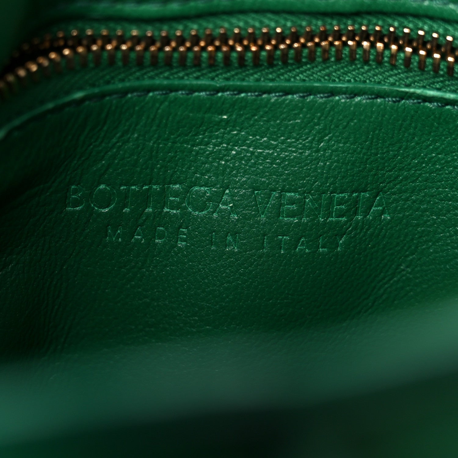 Bottega Veneta Lambskin Maxi Intreccio Padded Chain Cassette Crossbody Bag Racing Green 6 of 12