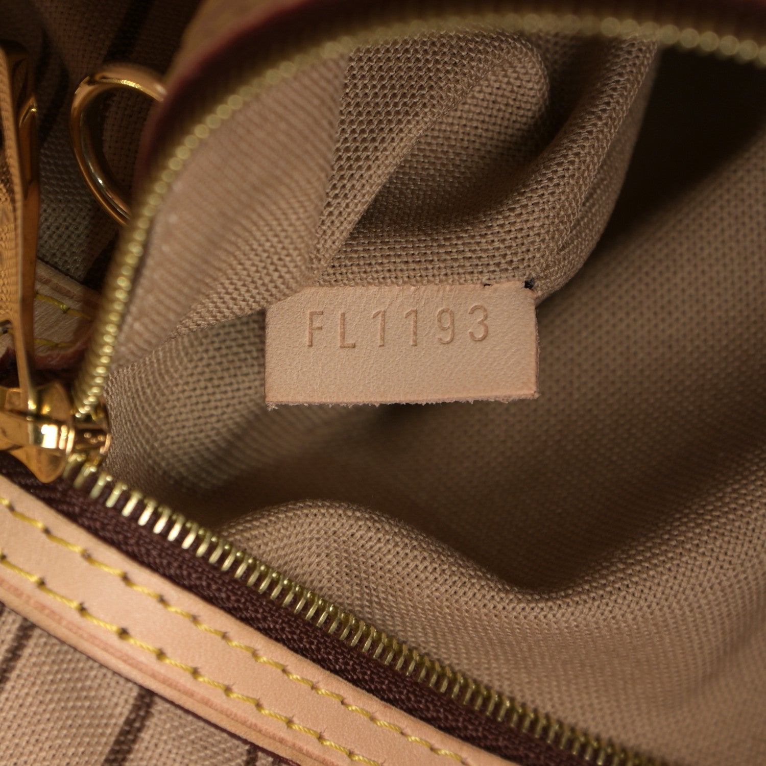 Louis Vuitton Monogram Delightful MM 7 of 11