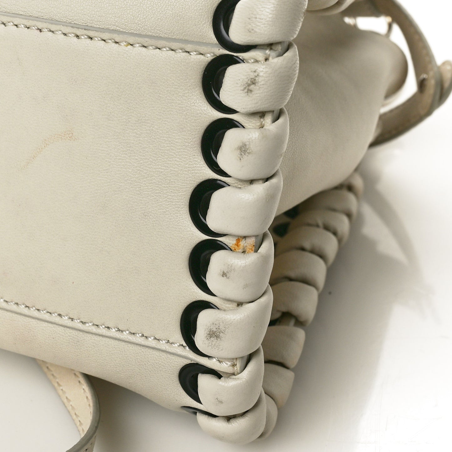 Nappa Lace Up Mini Peekaboo Iconic Satchel Bianco Carta