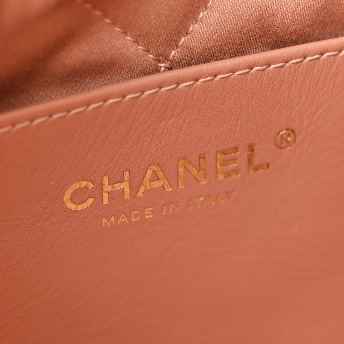 Metallic Calfskin Quilted Mini Chanel 22 Copper