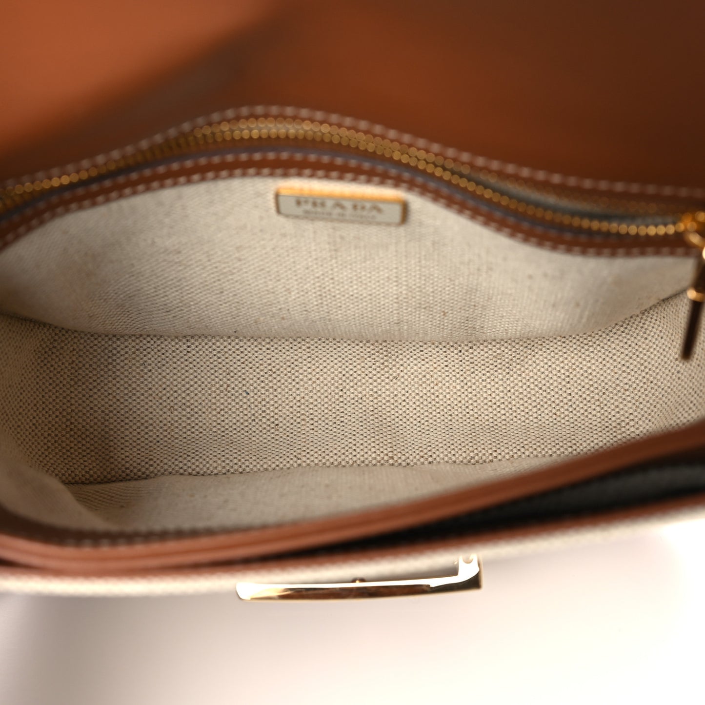 Mistolino Vitello Embleme Flap Shoulder Bag Naturale Cognac