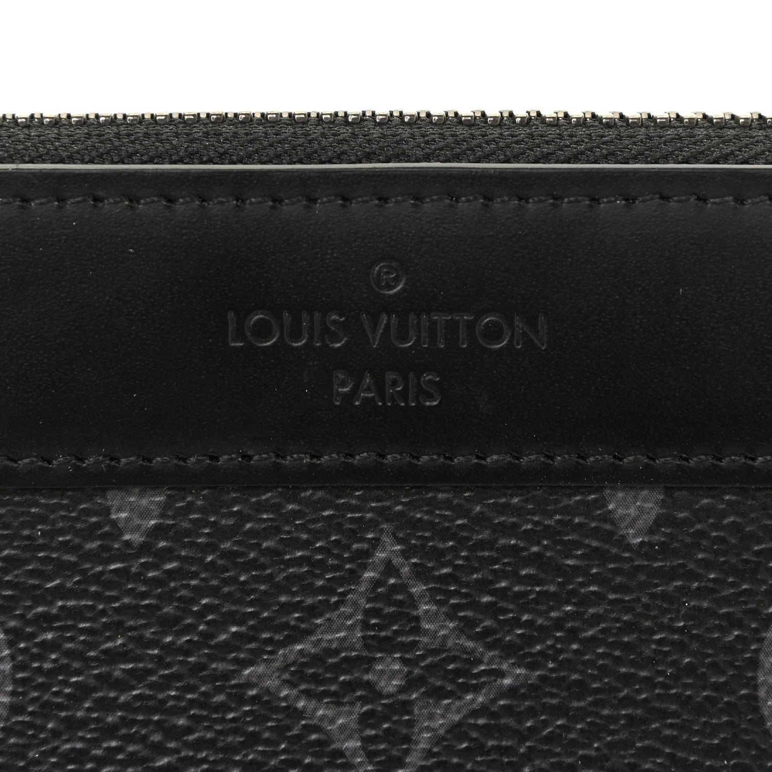 Louis Vuitton Monogram Eclipse Discovery Pochette 10 of 11