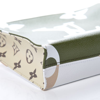 Louis Vuitton Monogram Giant Toiletry Pouch 26 Kaki 5 of 10