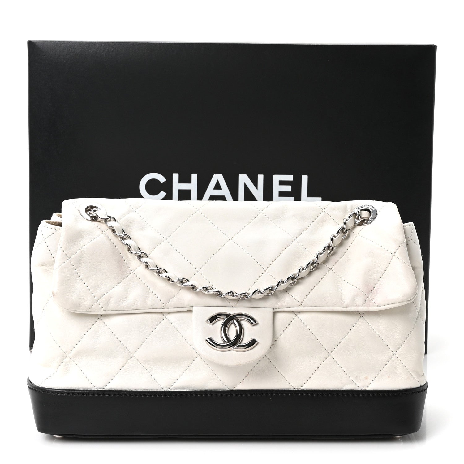 Chanel Calfskin Quilted VIP Flap White Black 11 of 11