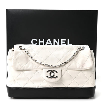 Chanel Calfskin Quilted VIP Flap White Black 11 of 11